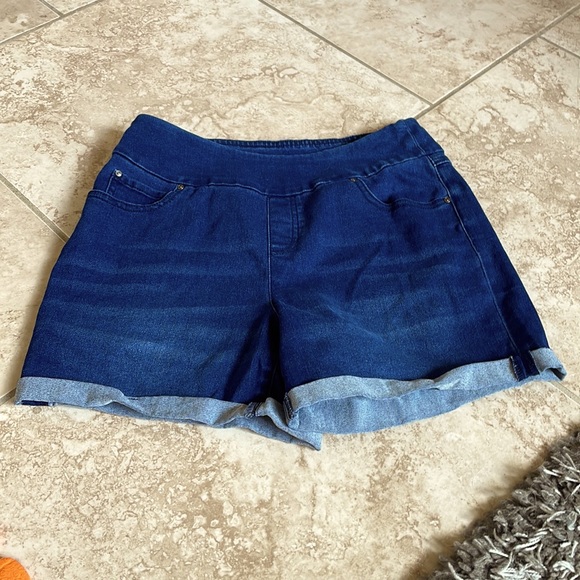 Tru Pull On Jean Shorts | Poshmark